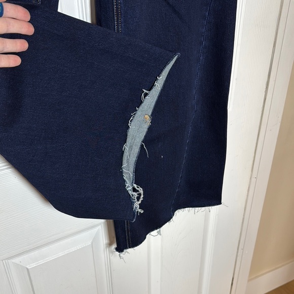 Women's Dark Blue Jeans - Picture 4 of 5